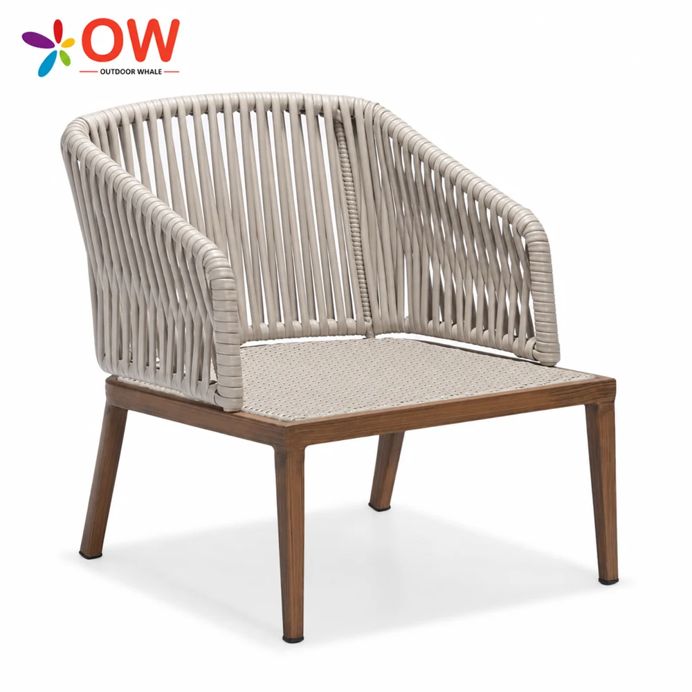 LG603-1 Armchair with 10 cm seat cushion, back cushion + 45×45 cm throw pillow