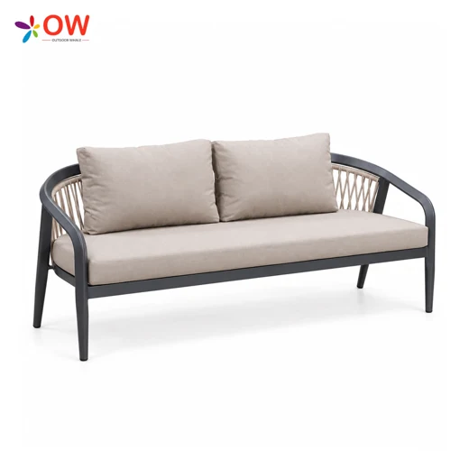 LG608-2 Two-seat sofa with 10 cm seat cushion, back cushions + two patterned 45×45 cm throw pillows