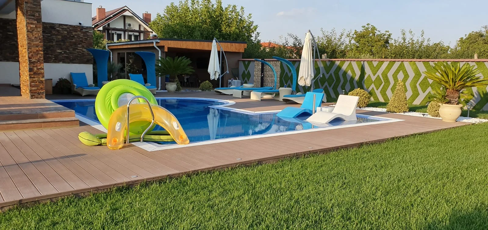 Outdoor Gatherings